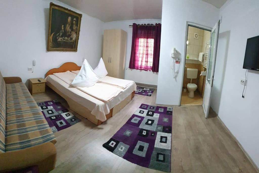 מלון Podu Dimbovitei Casa Petruta Dambovicioara מראה חיצוני תמונה